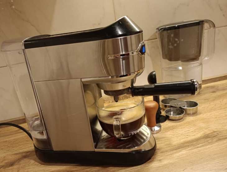Кофемашина DSP KA3065.