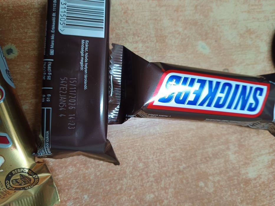 Шоколадов десерт сникърс snickers