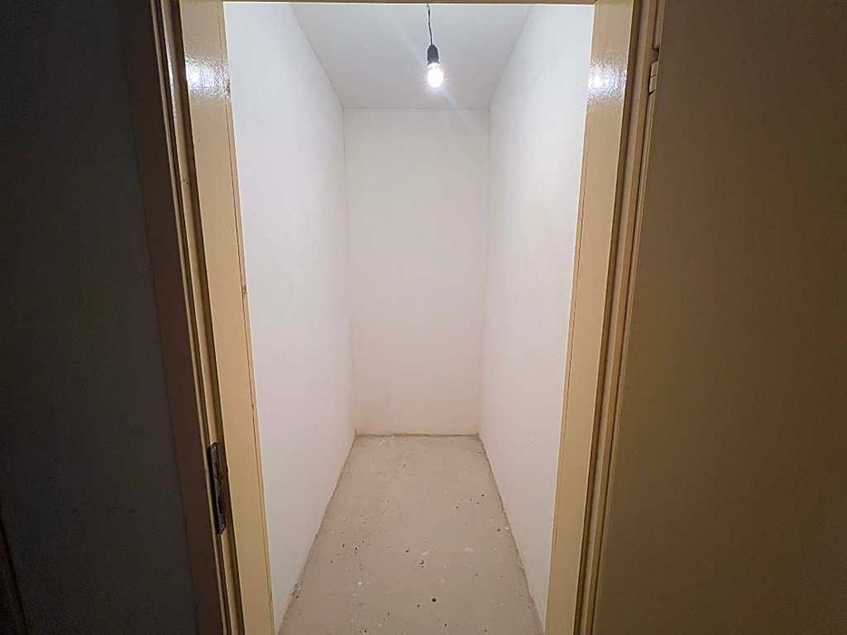 Продава се Двустаен апартамент в Бургас, Меден рудник - зона Д - 63 кв.м за 1191 €/кв.м - Снимка #15