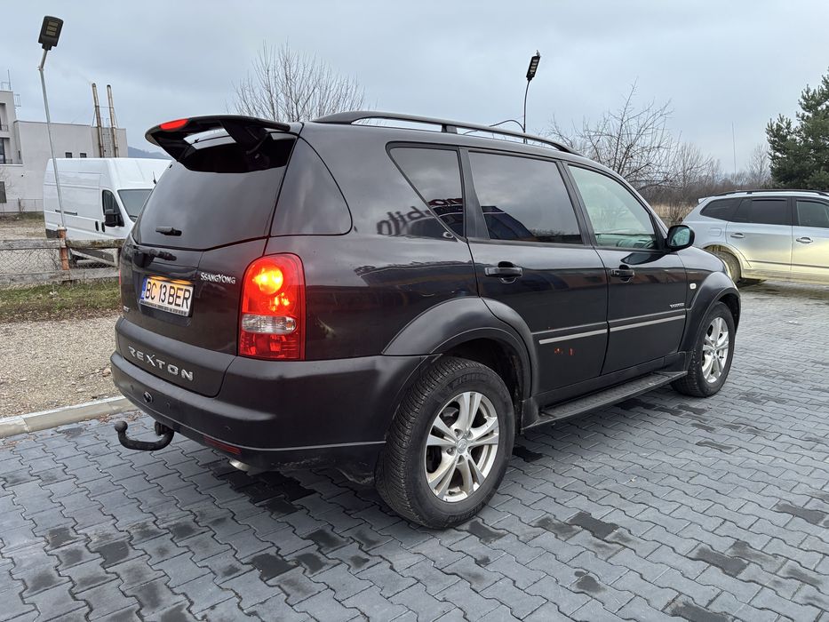 Ssangyong Rexton II 2.7 XDI 186cp 4x4 automat