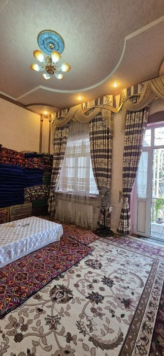Уй сотилади, под проект курилган каср уй