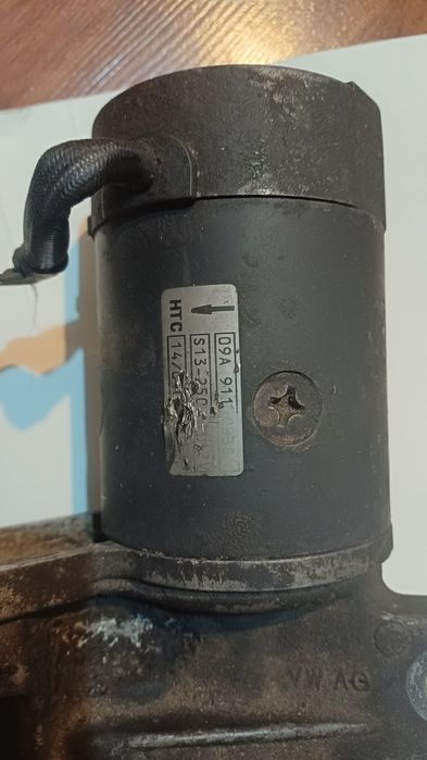 Vând electromotor ford