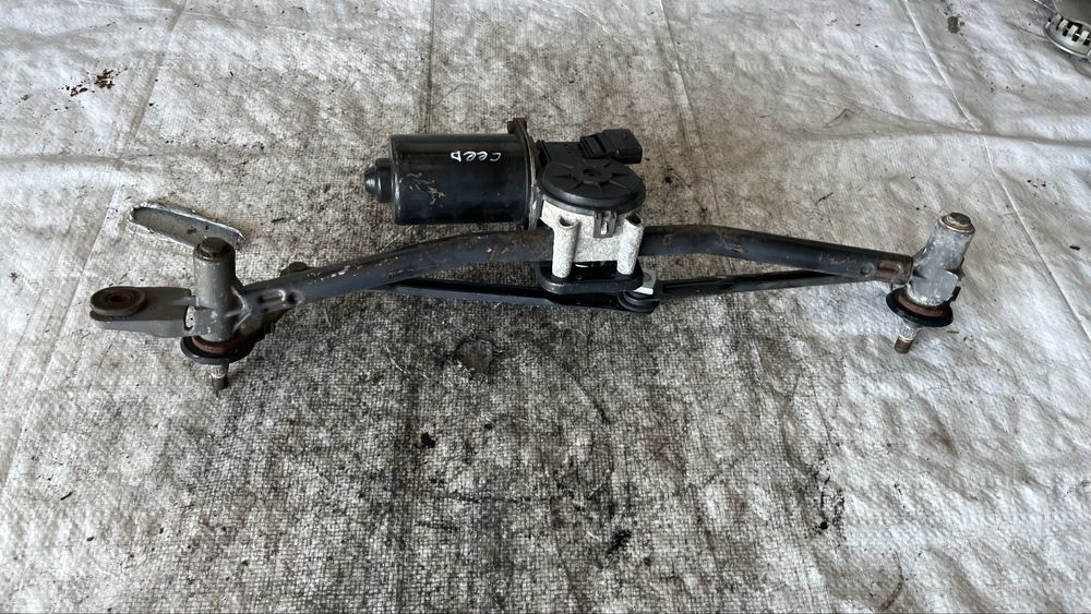 Kia Ceed 1 механизъм предни чистачки