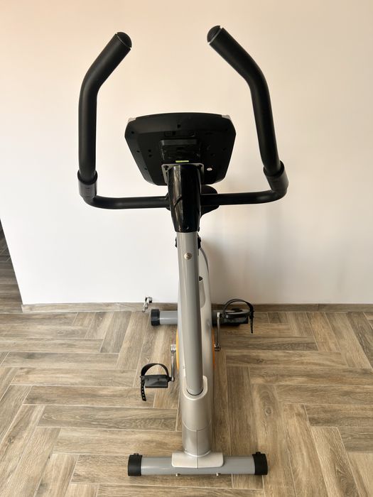 Bicicleta fitness Kondition BMG-5700 ideală pentru acasă