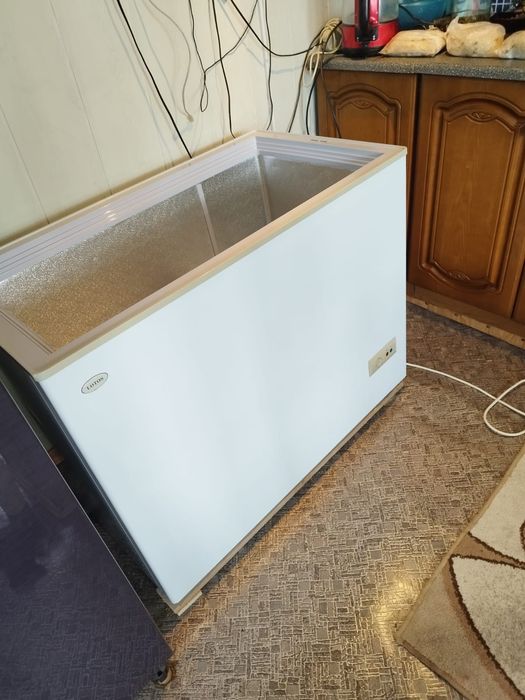 Продам морозильную камеру
