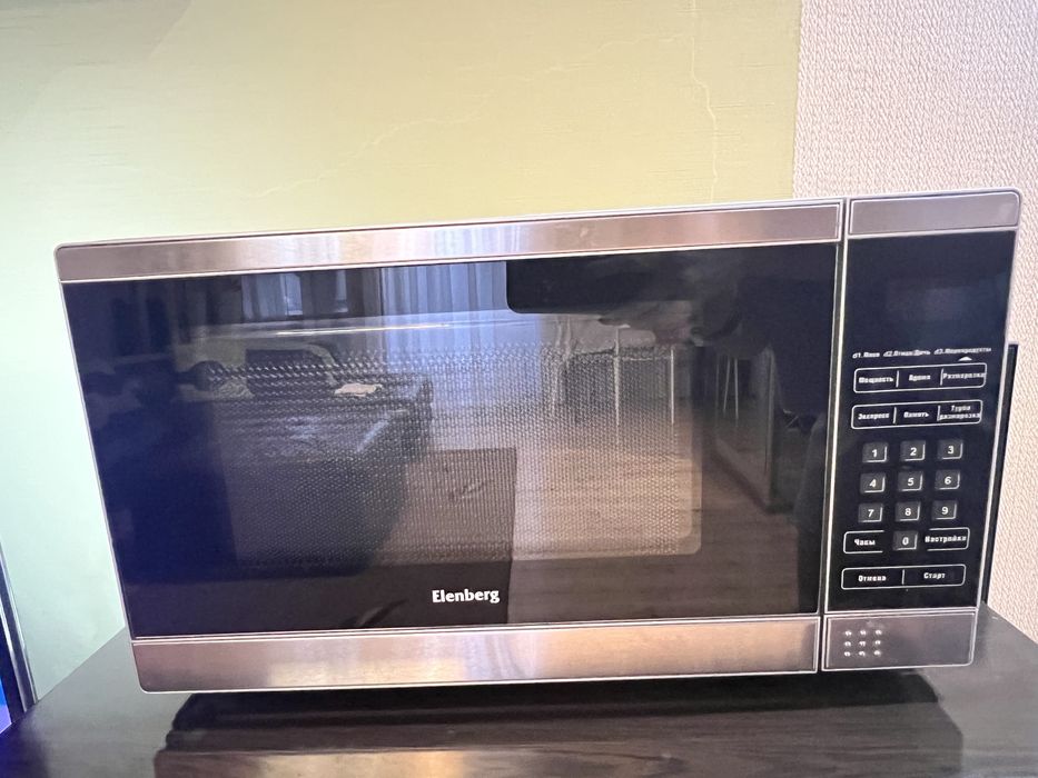 Микроволновая печь Elenberg