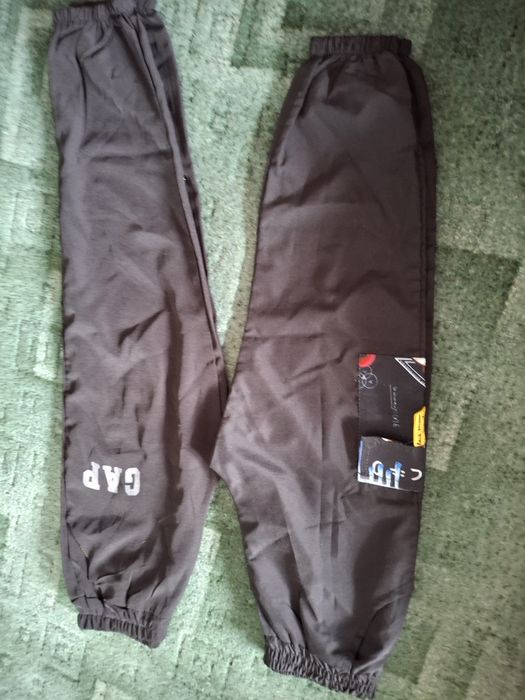 Продам детские вещи