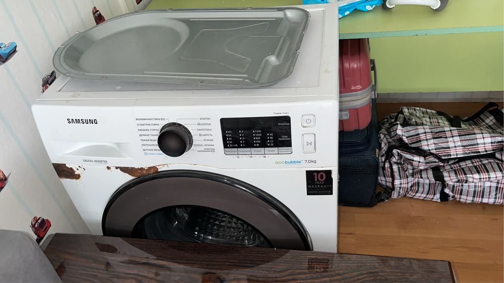 Продам стиральную машину самсунг