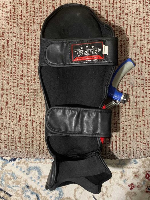 футы красные velo