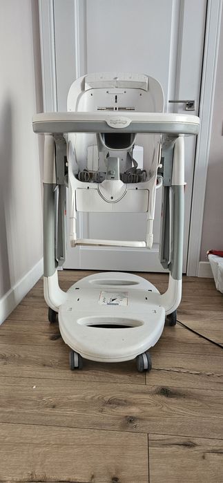 Детский стульчик для кормления