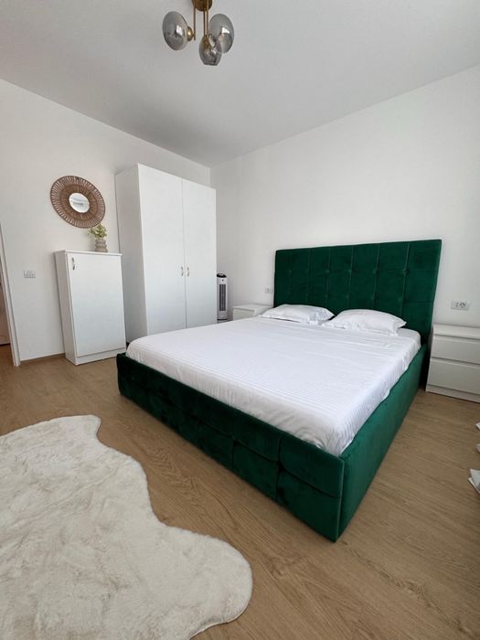 Apartament 2 camere, centru Onești, renovat, vedere panoramică