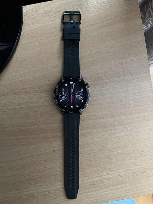 Huawei smart watch 4