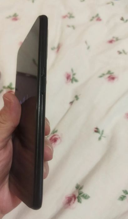 Продам Redmi 9T  4+2/128 GB