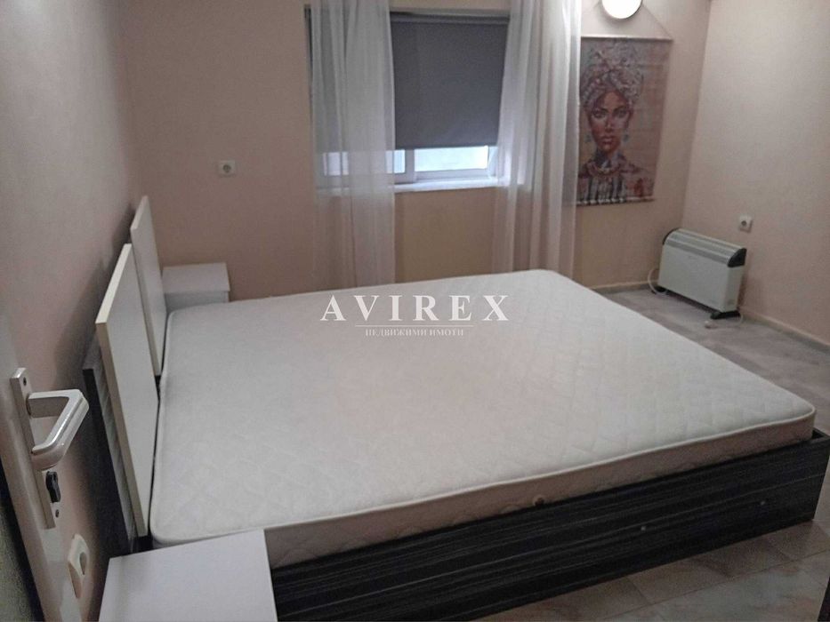 Дава се под наем Двустаен апартамент в Пловдив, Център - 60 кв.м за 298.86 € - Снимка #2