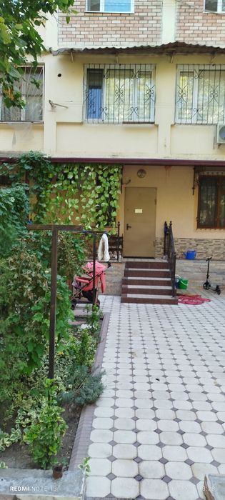 Продается 3 комнатная квартира
