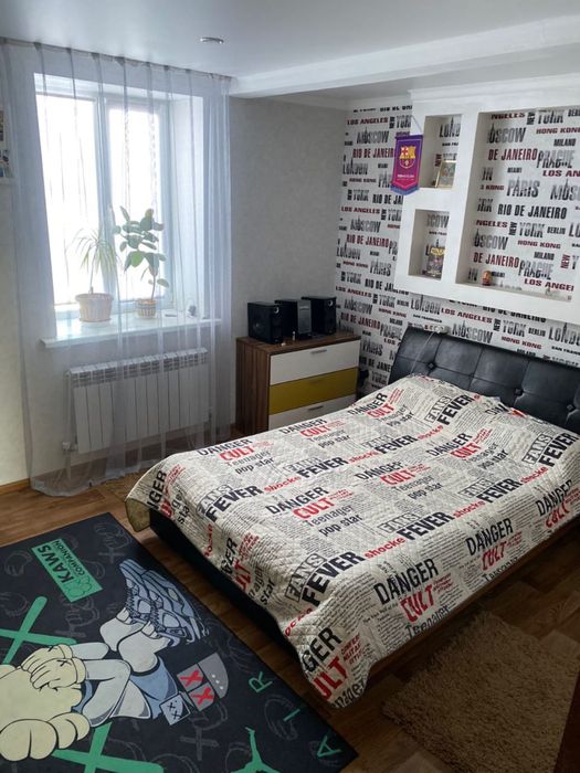 Продам коттедж 300 м2