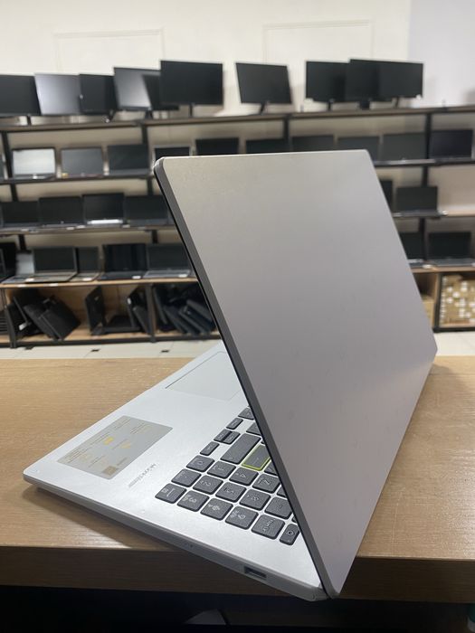 Ноутбук Asus CeleronN4020/RAM8/SSD256/UHD Graphics