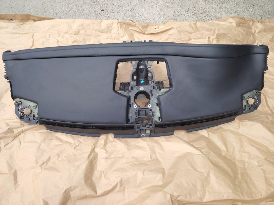 Vand plansa bord Porsche Cayenne 9YA 2018>