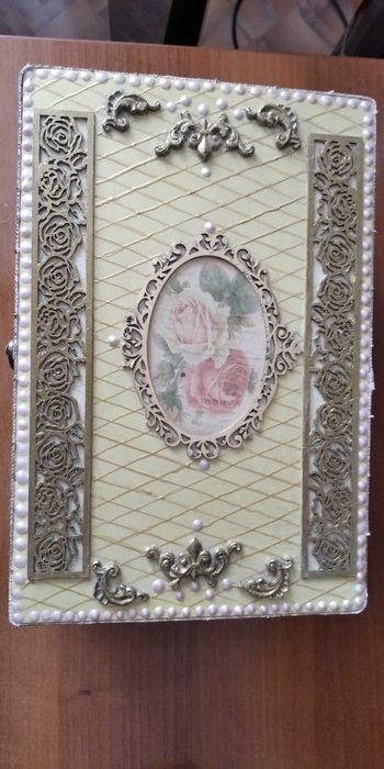 Шкатулка ручной работы