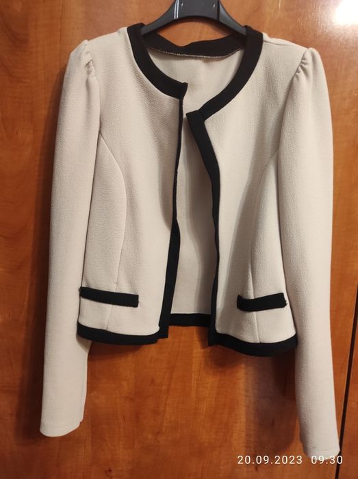 Sacou diferite modele, palton subțire