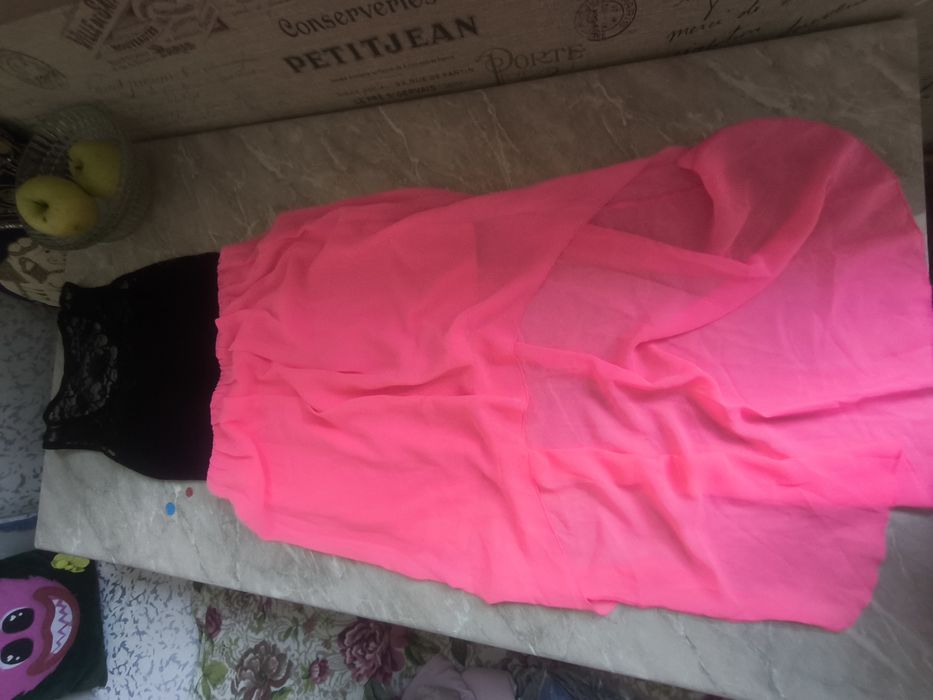 Женское платье б/у