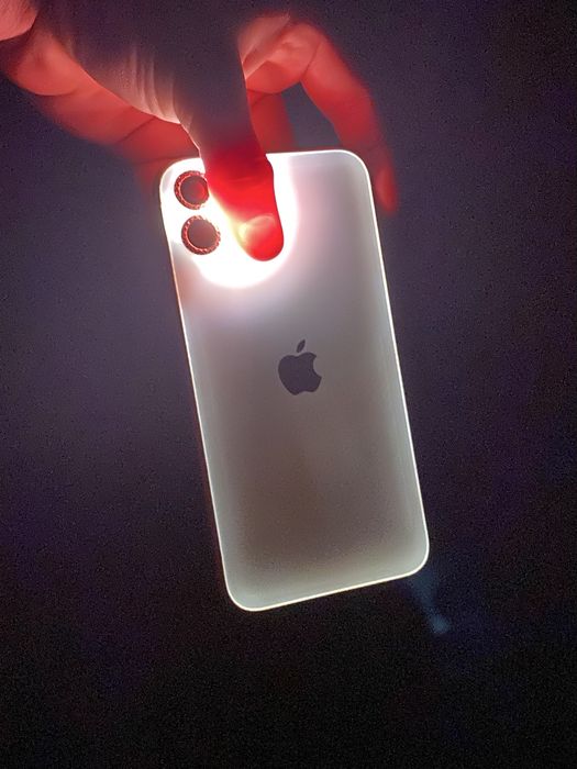iPhone 11 White