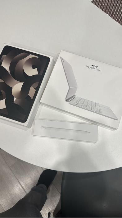 Apple Pencil (USB-C) для ipad air новый