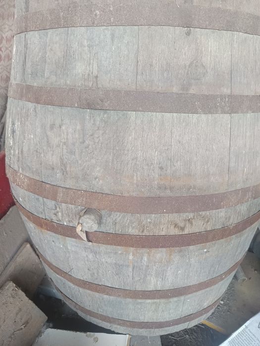 Hambar butoi de vanzare