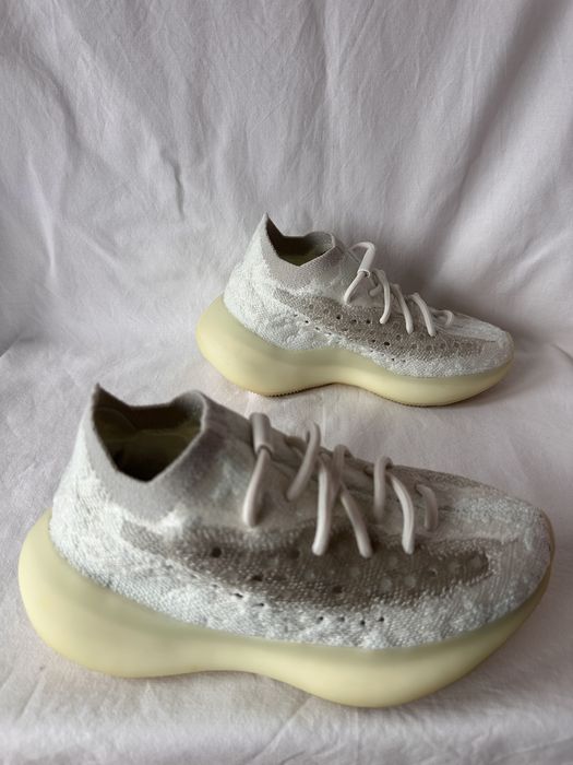 Adidas Yeezy boost 380 Calcite Glow marime 36