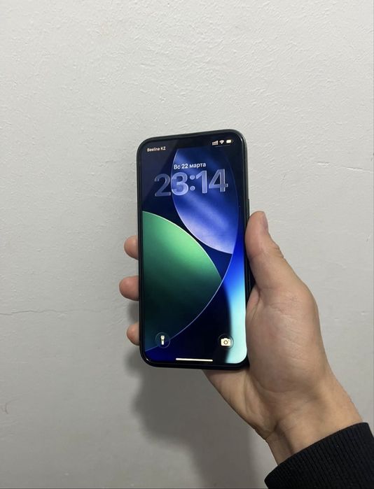 Айфон 13 зелёный