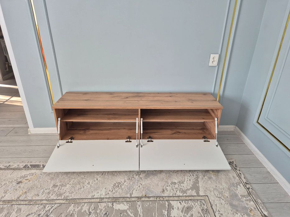 Тумба под телевизор