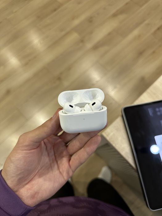 Продам AirPods Pro 2