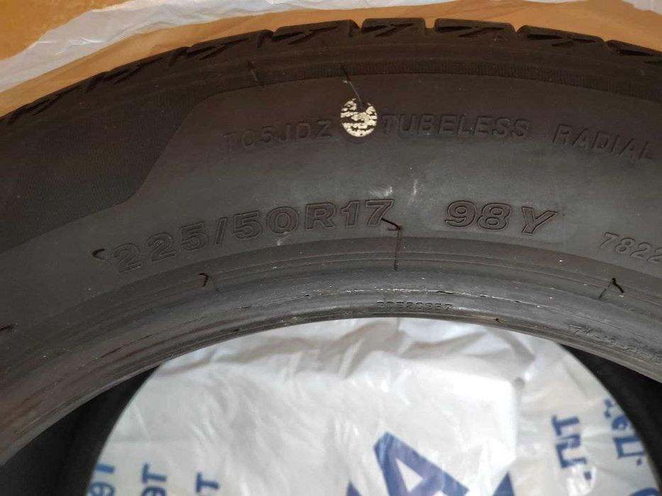 Летни гуми 2 броя  Bridgestone turanza T005 225 50 R17 дот 2221