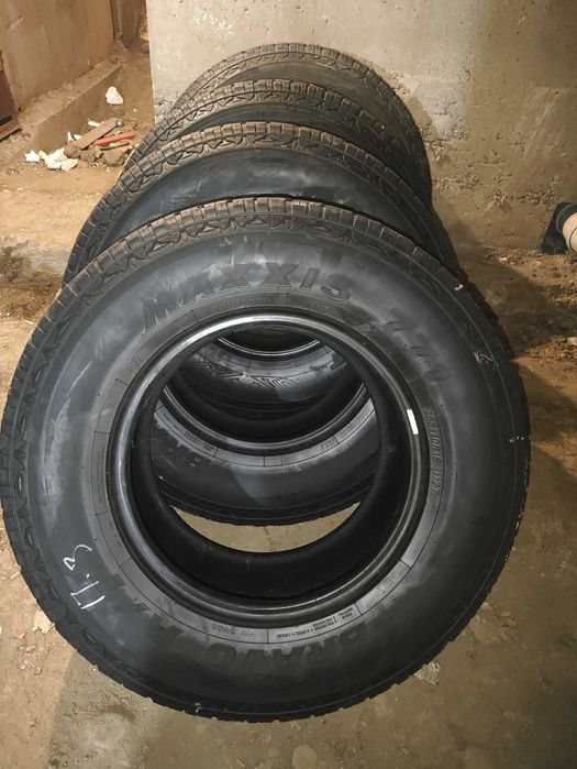 Maxxis Bravio 265/70/16