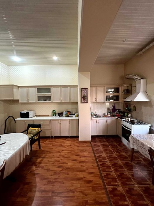 Arenda Yunusobod 6 hovli 3 sanuzel ful komplekt 

4/1/2

Площадь: 700