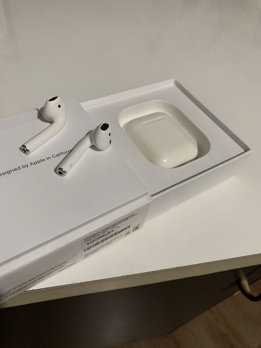 Наушники Apple Airpods 2 оригинал рабочие полностью
