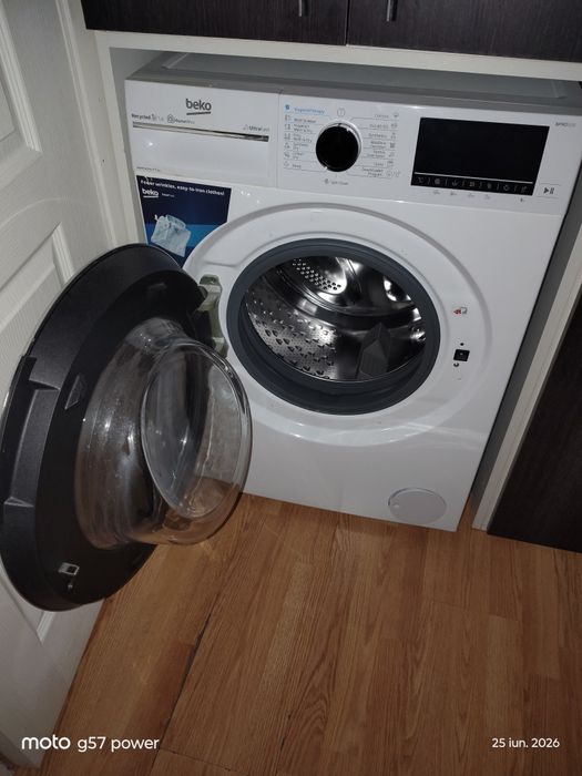 Mașină de spălat și uscat Beko