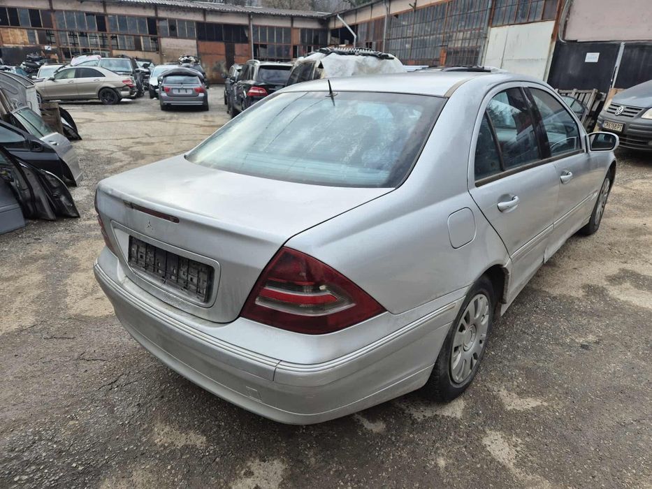 Mercedes W203 C220CDI 143кс 611 седан автоматик ЧАСТИ!