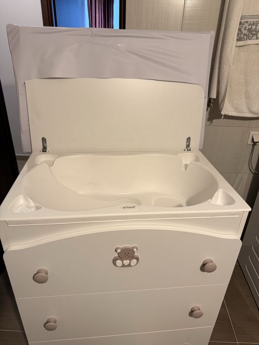 Comoda bebelusi Anne Bebe Multifunctionala cu Masa Infasat