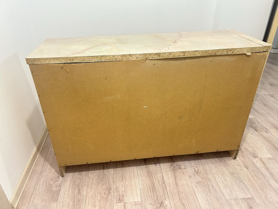 Продам шкаф б/у.