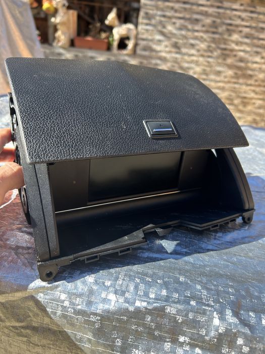 Навигация малък екран за w204