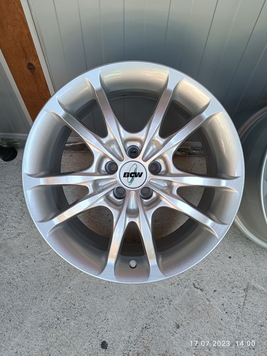 17/5/100-НОВИ-ФОЛКСВАГЕН,Шкода,СЕАТ,Ауди,ТОЙОТА-НОВ внос,нов модел