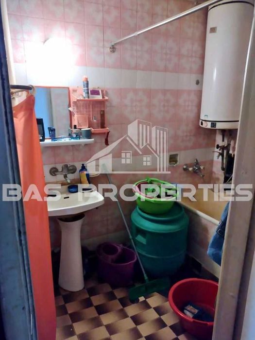 Продава се Тристаен апартамент в София, Красна поляна 2 - 83 кв.м за 1916 €/кв.м - Снимка #8