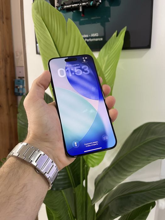 iPhone 15 Pro Max в илеальном состоянии