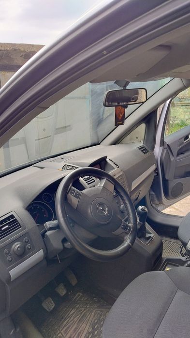 Opel Zafira B 1,9CDTI 120к.с.