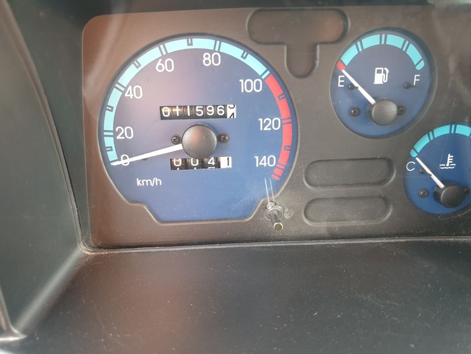 Damas yil 2022  kraska toza