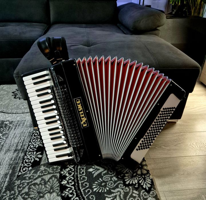 Acordeon italian EXCELSIOR model 1304