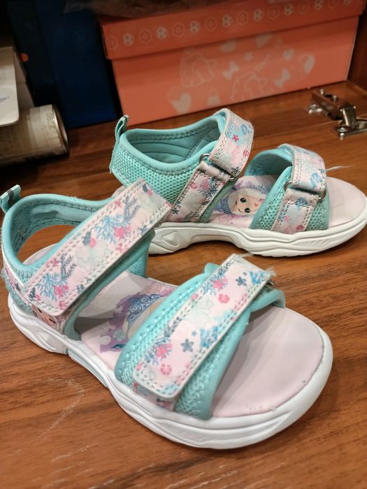 Обувь для девочки