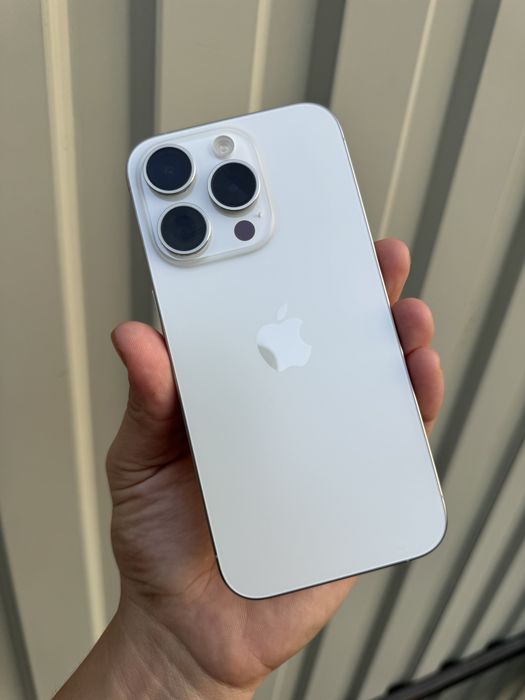 Iphone 15 pro 128 гб продам