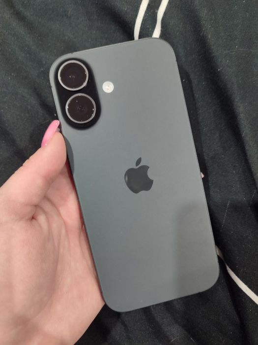 продам Iphone 17